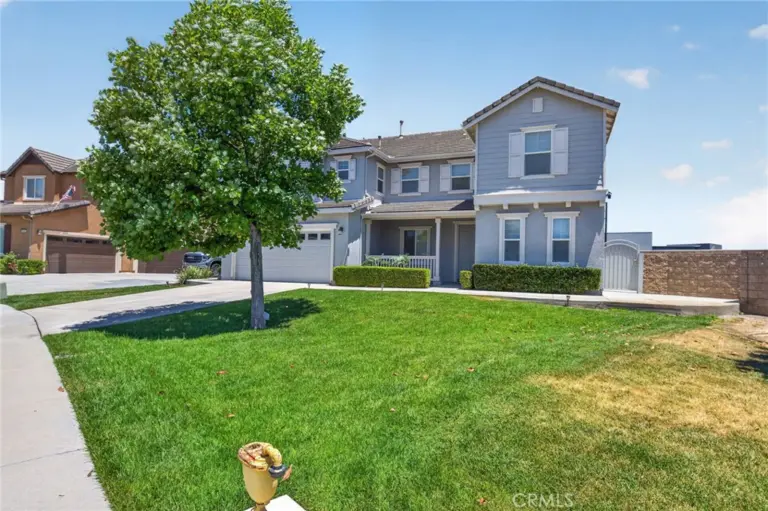 8418 Lourenco Lane, Eastvale