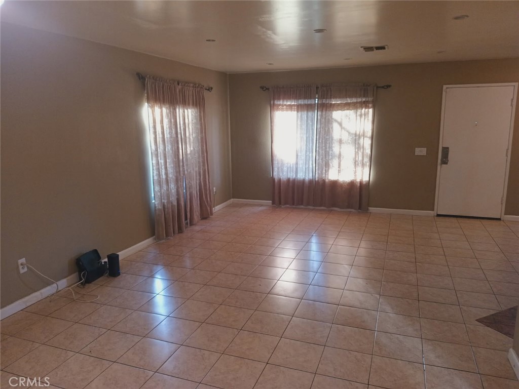 8439 Sunset Trail #B, Rancho Cucamonga