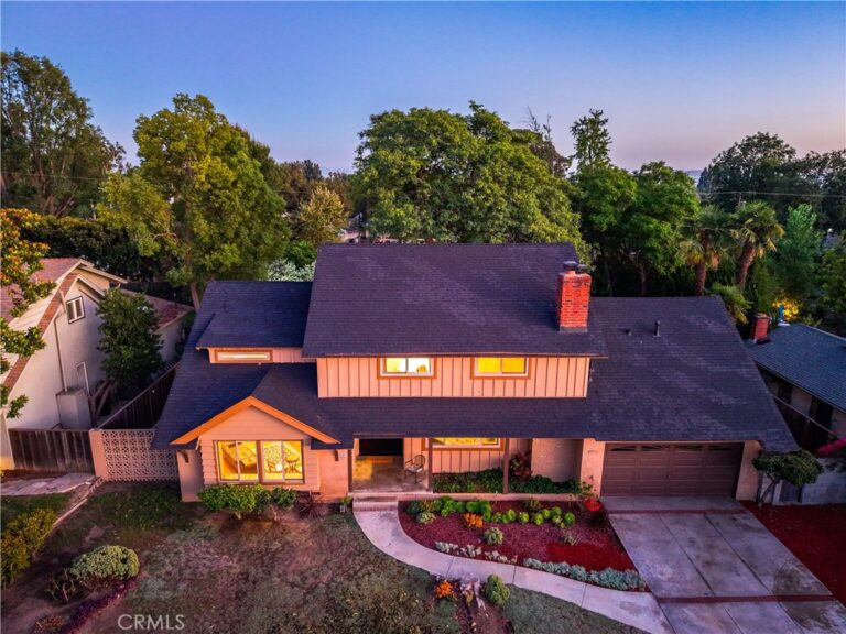 846 W 10th Street, Claremont