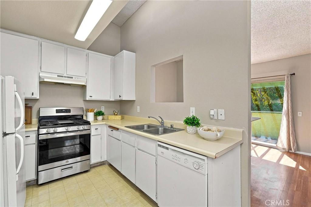 8482 Spring Desert #H, Rancho Cucamonga