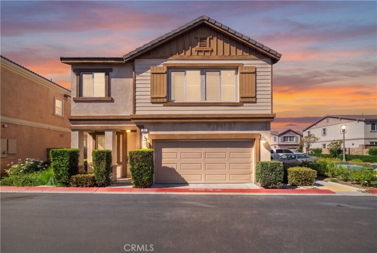 851 Christian Court, Upland