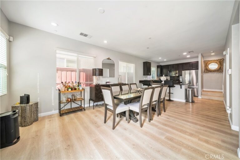 851 Christian Court, Upland