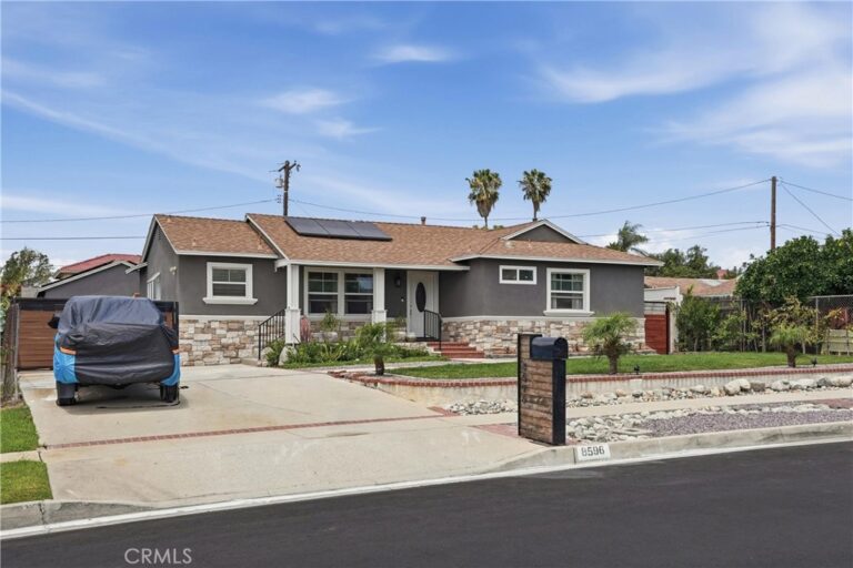 8596 Comet, Rancho Cucamonga