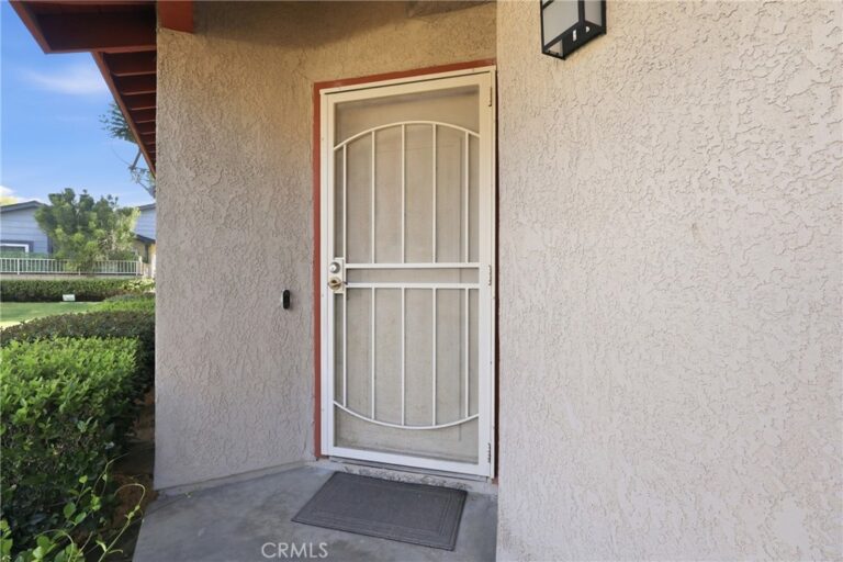 860 Carlton Privado, Ontario
