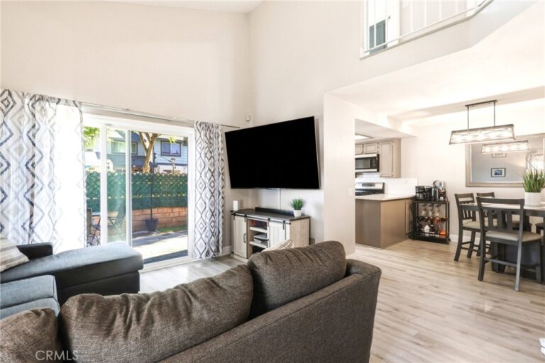 860 Carlton Privado, Ontario