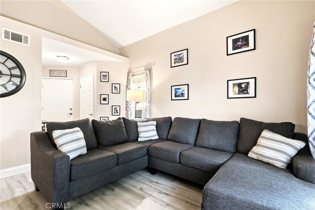 860 Carlton Privado, Ontario