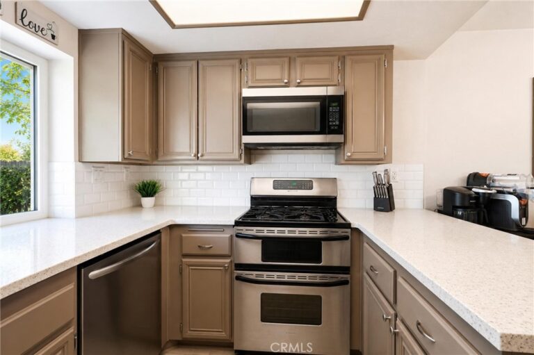 860 Carlton Privado, Ontario