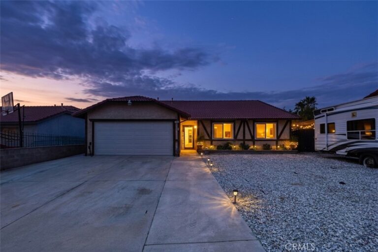 8934 Sultana, Fontana