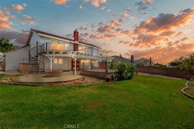 910 W 21st Street, Upland