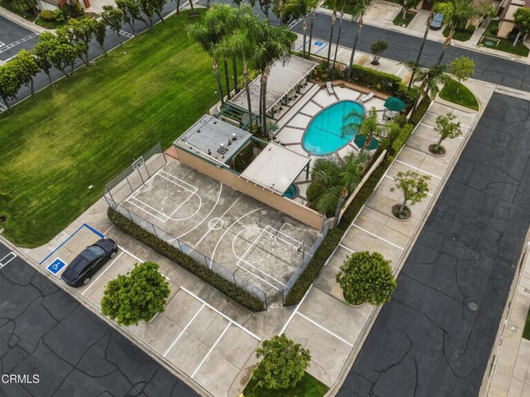 915 Ashworth Place, Glendora