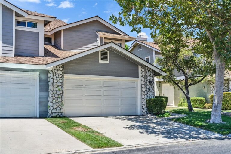 919 Bidwell, San Dimas