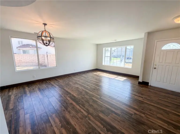 922 W Craig, Rialto