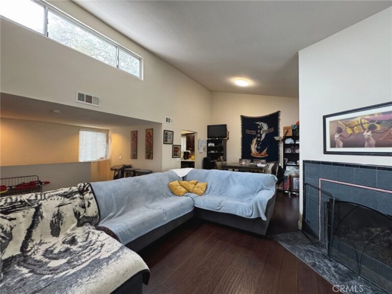 9382 Shadowood Drive, Montclair