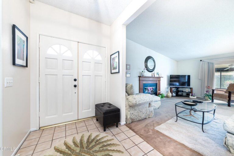 945 Shady Lane, Glendora