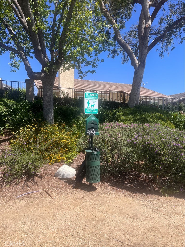 958 Falcon View, Upland
