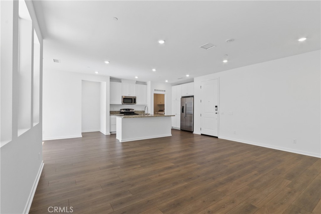 960 N Tangent Privado #305, Ontario