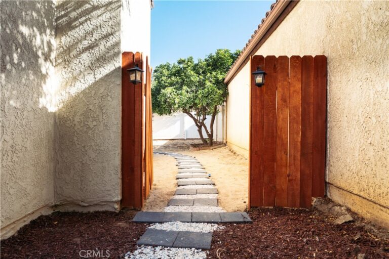 9737 Willow Wood, Rancho Cucamonga