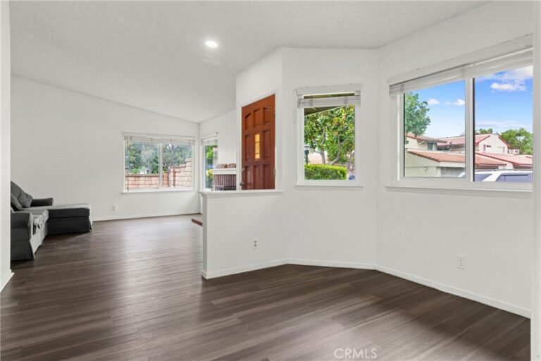 9854 Solazzo, Rancho Cucamonga
