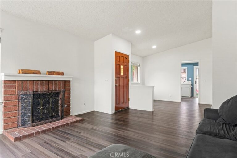 9854 Solazzo, Rancho Cucamonga