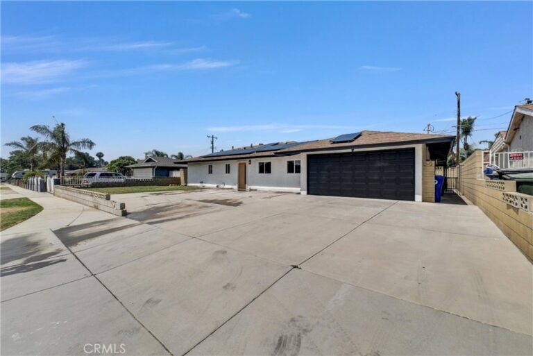 9900 Niagara, Fontana