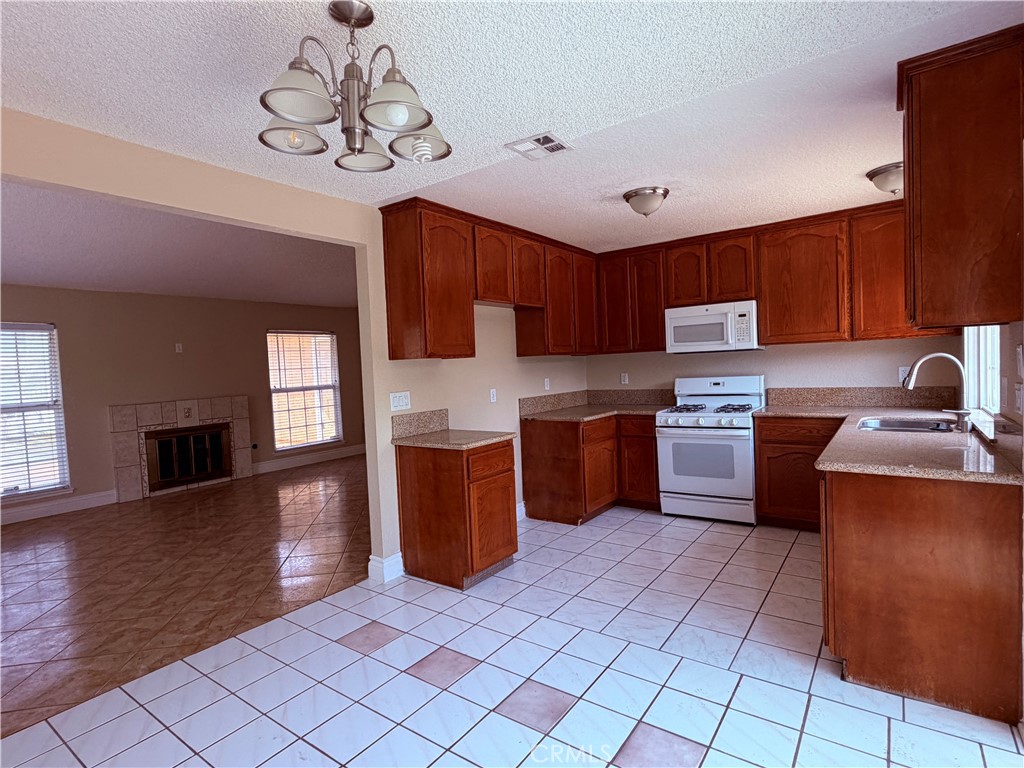 9963 Eugenia Avenue, Fontana