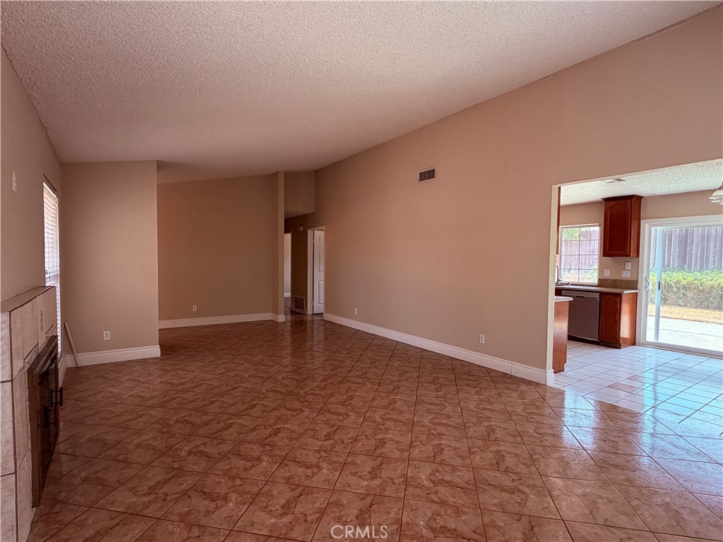 9963 Eugenia Avenue, Fontana