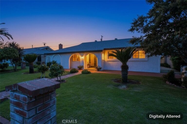 1001 Highland Court, Upland