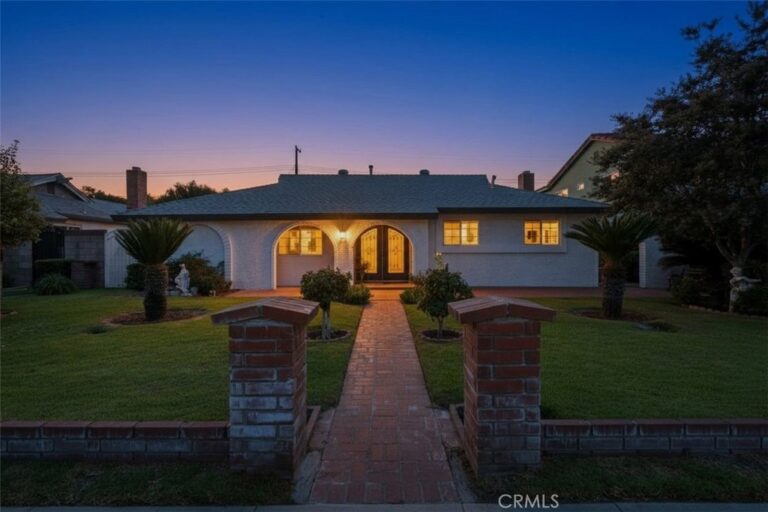 1001 Highland Court, Upland