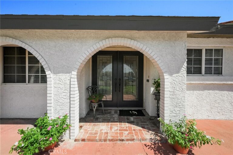 1001 Highland Court, Upland