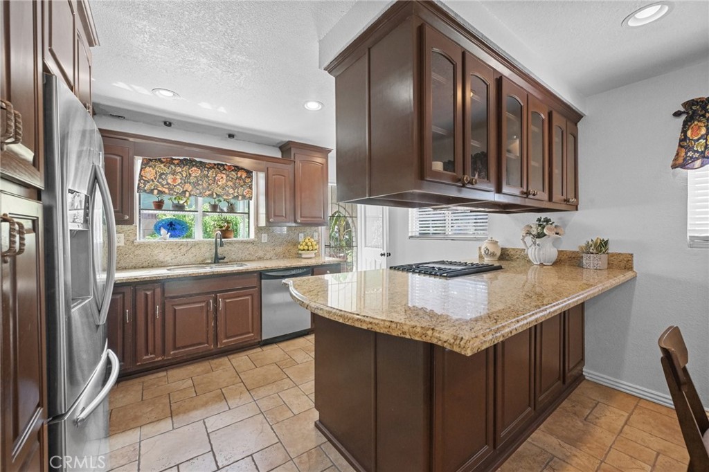 1001 Highland Court, Upland