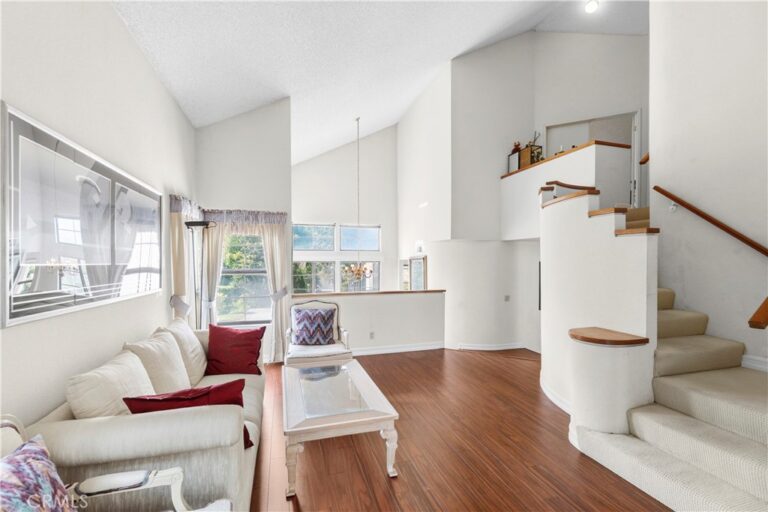 10133 Saddlehill, Rancho Cucamonga