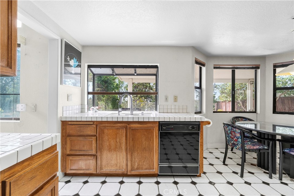 10133 Saddlehill, Rancho Cucamonga