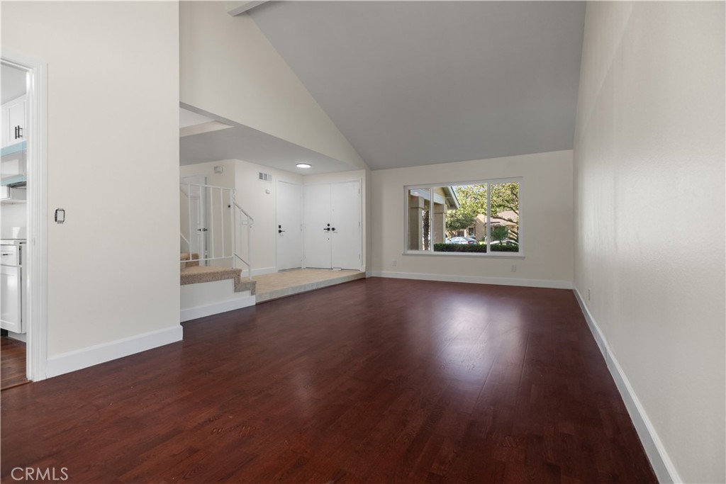 10143 Bristol Dr, Alta Loma