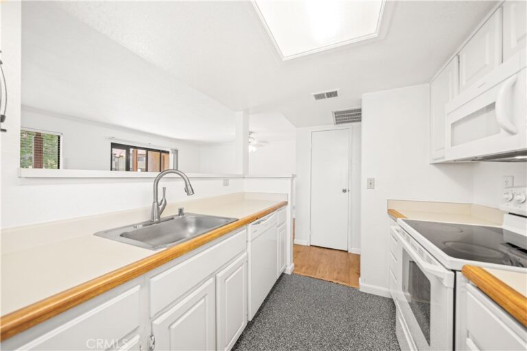 10151 Arrow #71, Rancho Cucamonga
