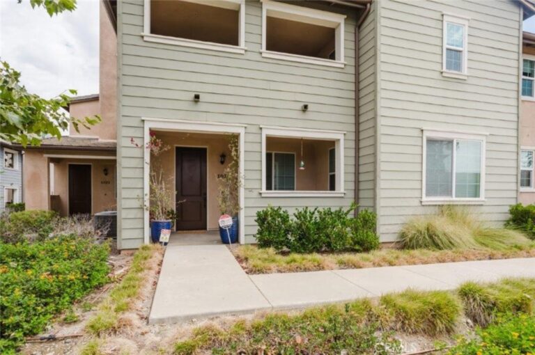 1018 Newberry Lane, Claremont