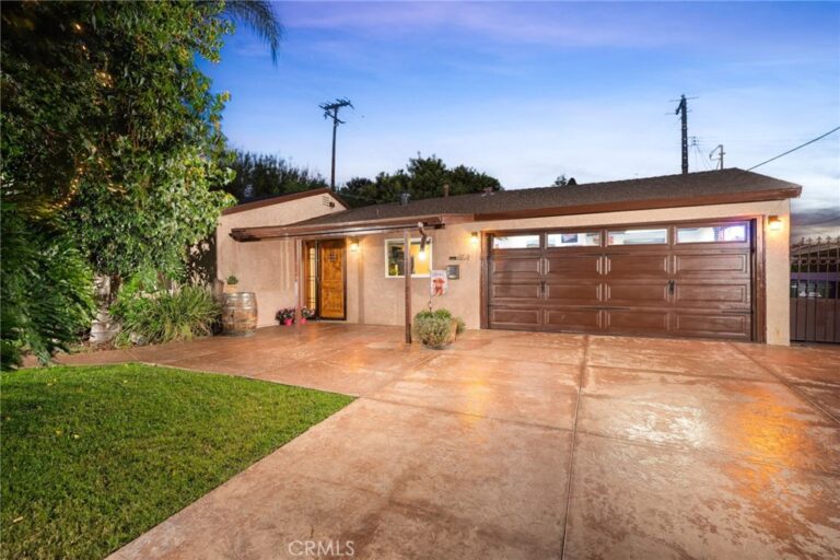 102 S Burnaby Drive, Glendora
