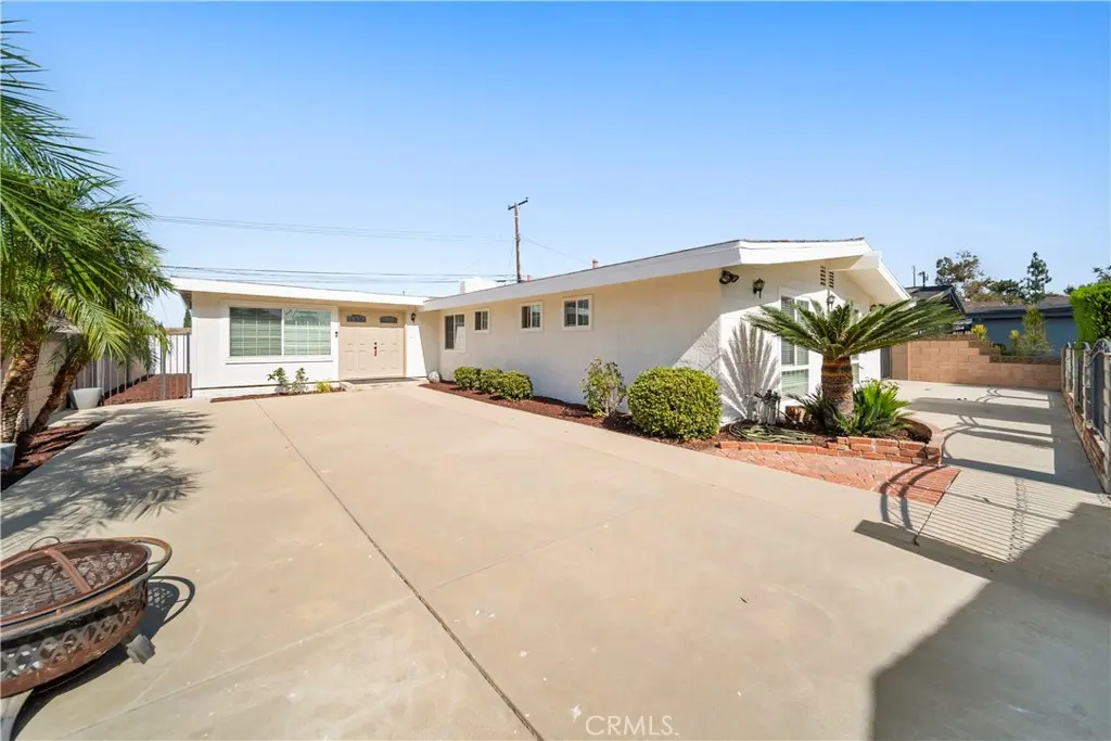 1021 N Lyman Avenue, Covina