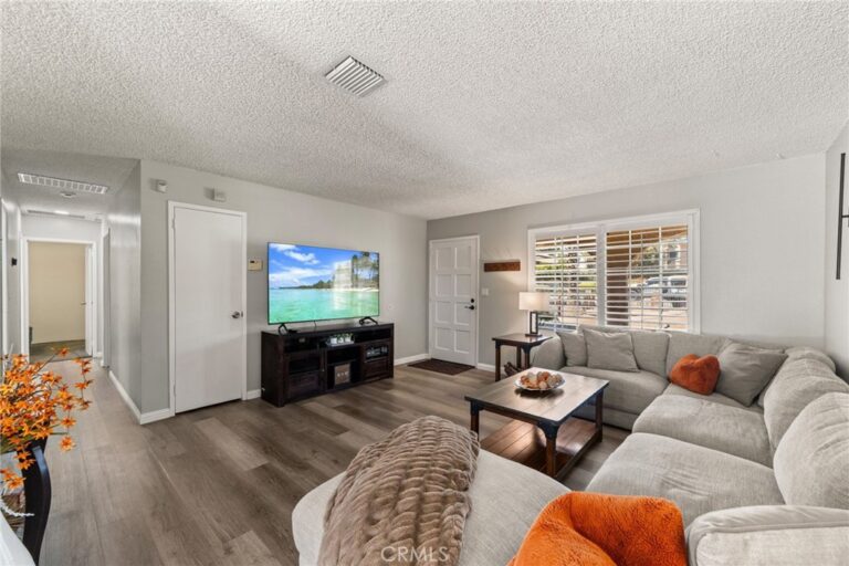10221 26th Street, Rancho Cucamonga
