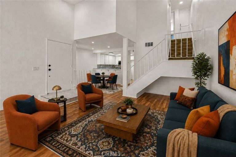 1031 S Palmetto #S8, Ontario