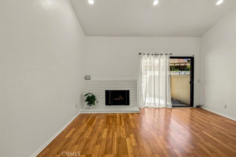 1031 S Palmetto #S8, Ontario
