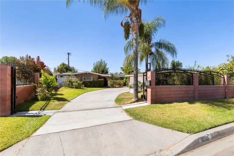 1038 E Walnut Creek Parkway, West Covina