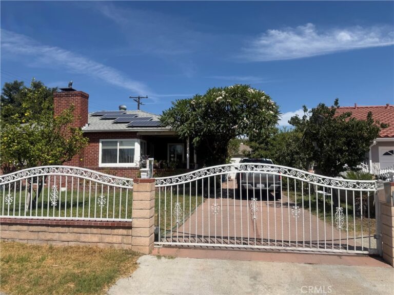 1044 Gothic Way, Pomona