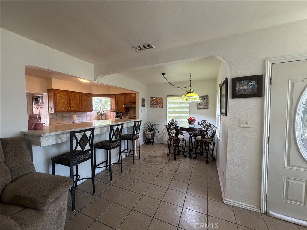 1044 Gothic Way, Pomona