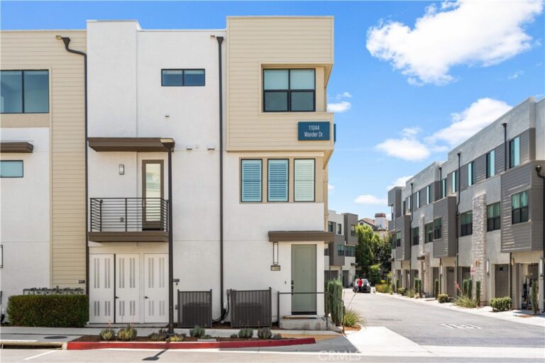 11046 Wander, Rancho Cucamonga