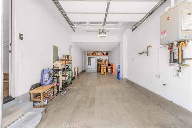11046 Wander, Rancho Cucamonga