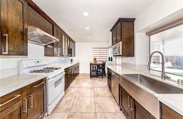 11067 Malone, Rancho Cucamonga