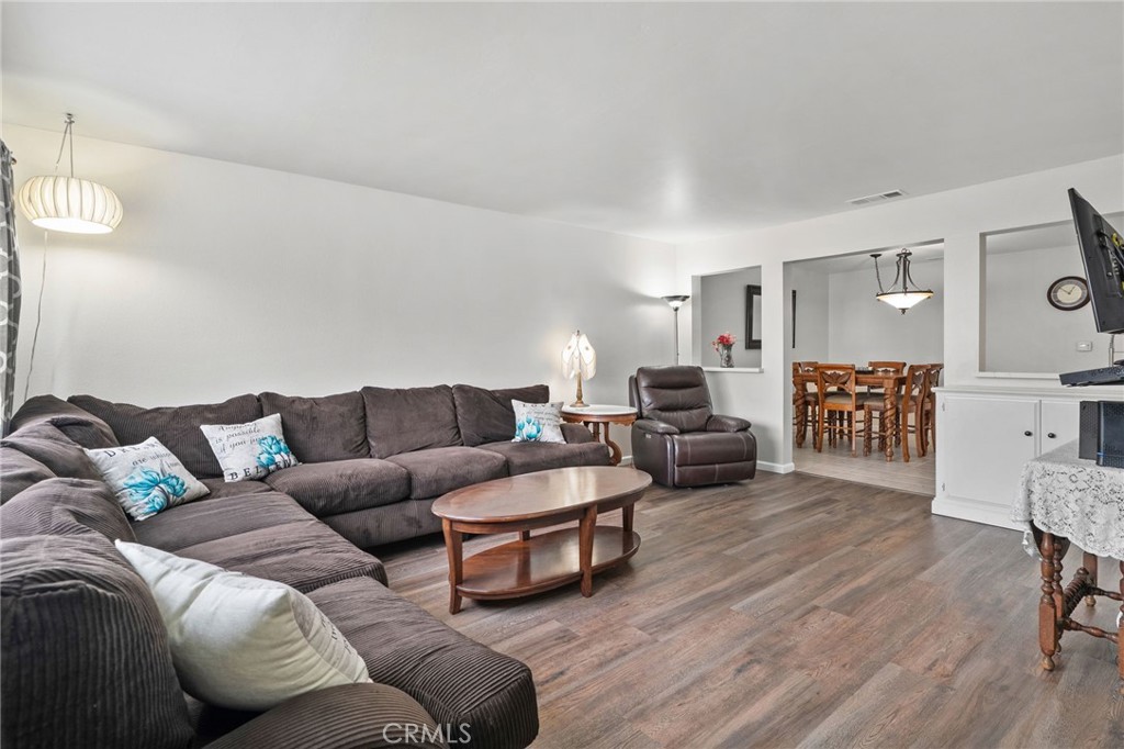 1107 W Francis Street #F, Ontario