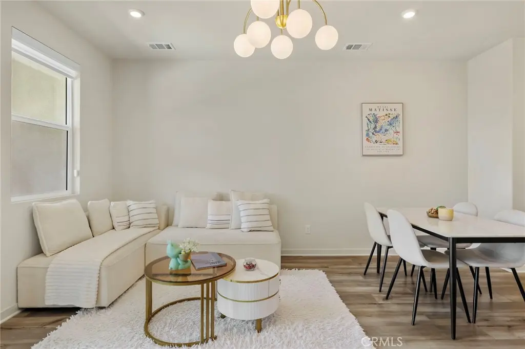 1112 Cardinal Way, Covina