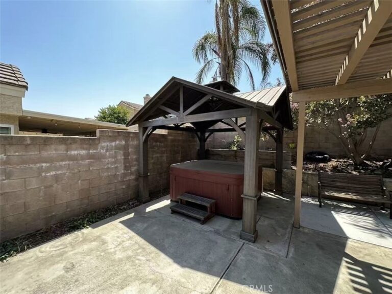 11142 Country View Drive, Rancho Cucamonga