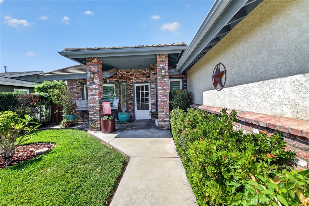 1116 E Gladstone Street, La Verne